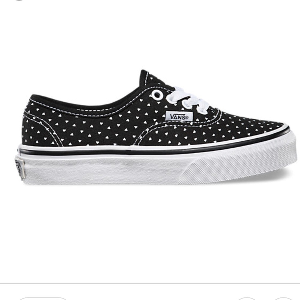 Kids vans- black with white hearts